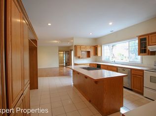 2991 Wilkshire Dr, Medford, OR 97504