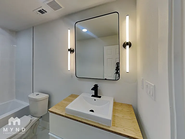 1603 Rutland Dr #B — Photo 11