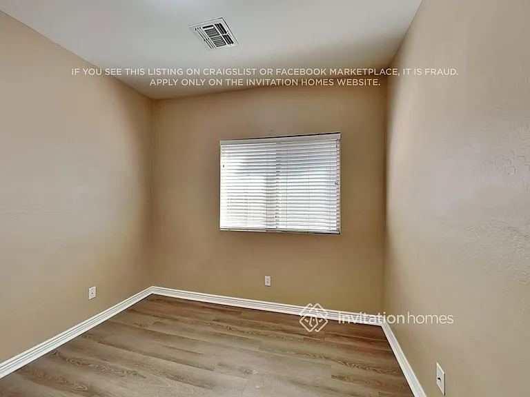 35868 N Zachary Rd — Photo 15