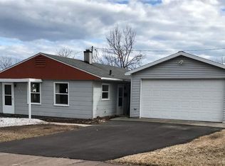 35 Edison Blvd, Silver Bay, MN 55614