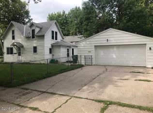 1205 Virginia Ave, Worthington, MN 56187