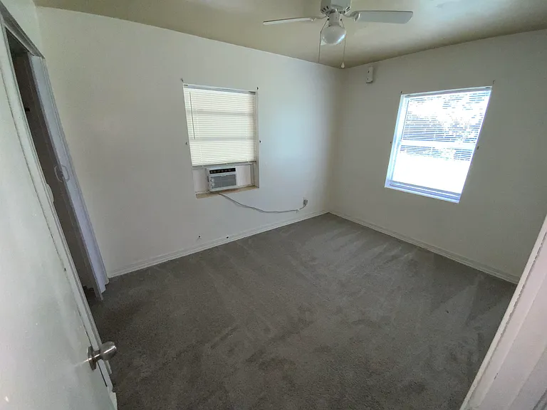 2408 Gillis St — Photo 9