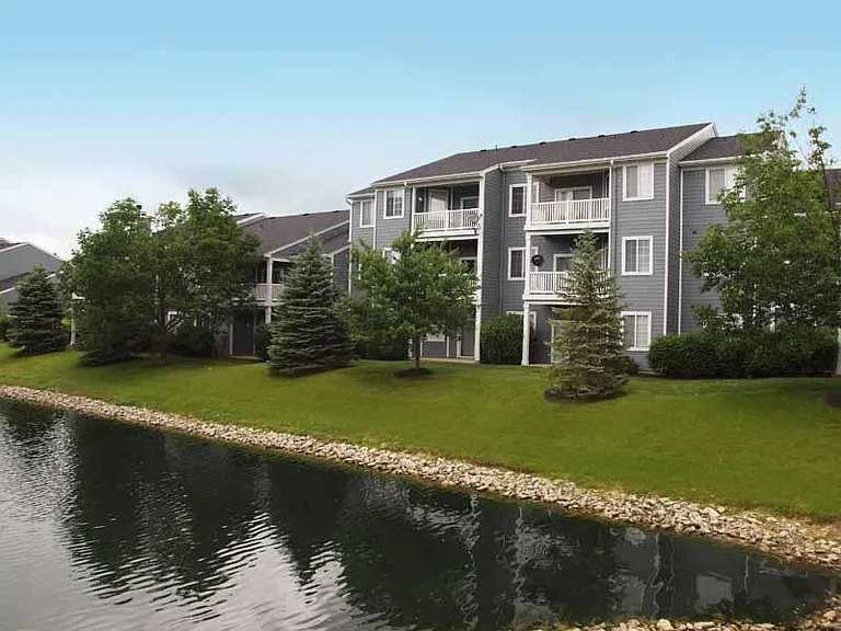 Sterling Lakes — Photo 10