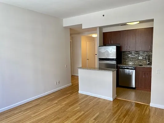 Rented by UDR | media 9