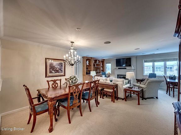 4th image of 8605 Shelbyville Rd APT 216