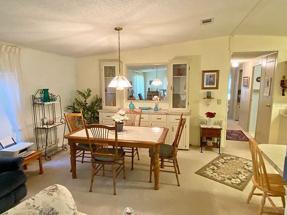 3rd image of 3127 Natchez Ln