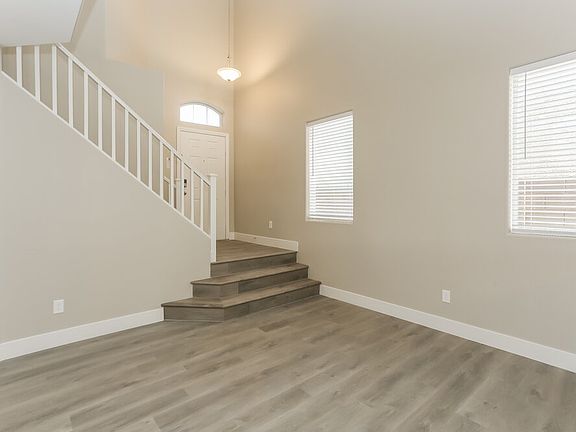 4th image of 8072 Farthings Hill Dr