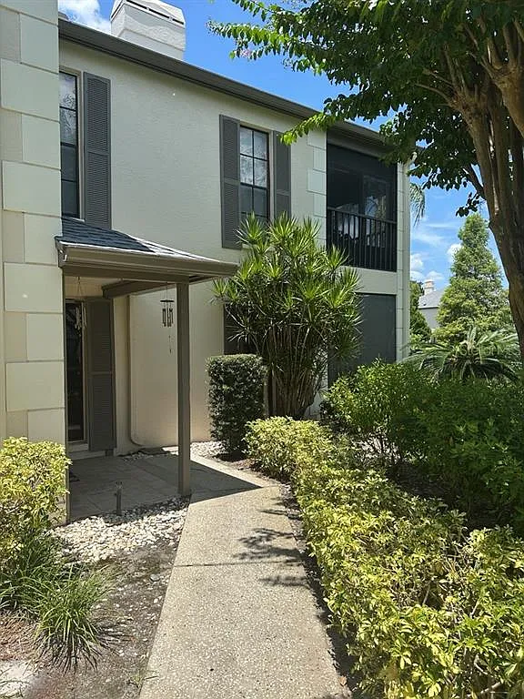 2 bed, 2.0 bath, 1263 sqft, $1,750 — Photo 2