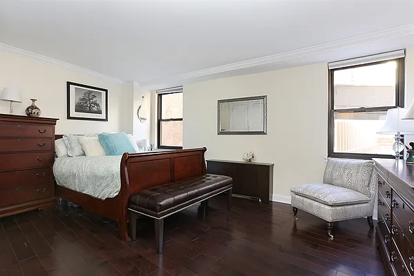 Sold by Corcoran | media 8
