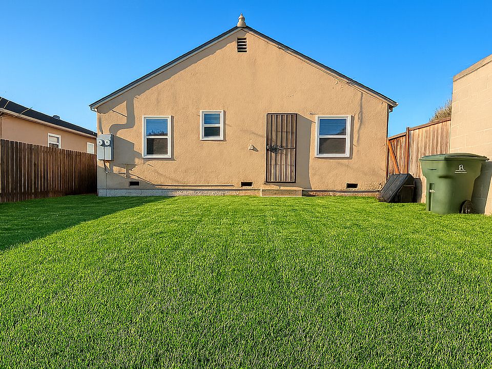 Huge Yard