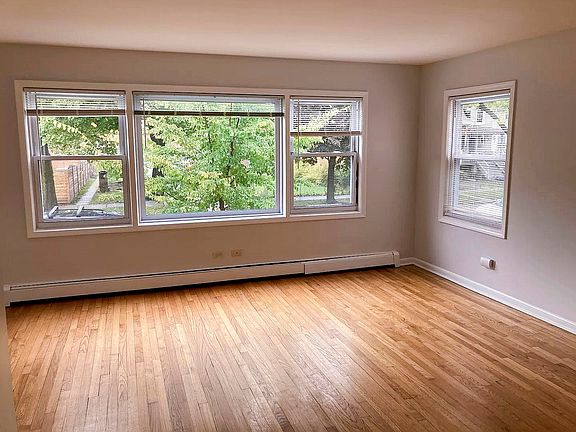 3rd image of 1108 Dunlop Ave #1