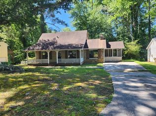 6679 Cameron Rd, Morrow, GA 30260