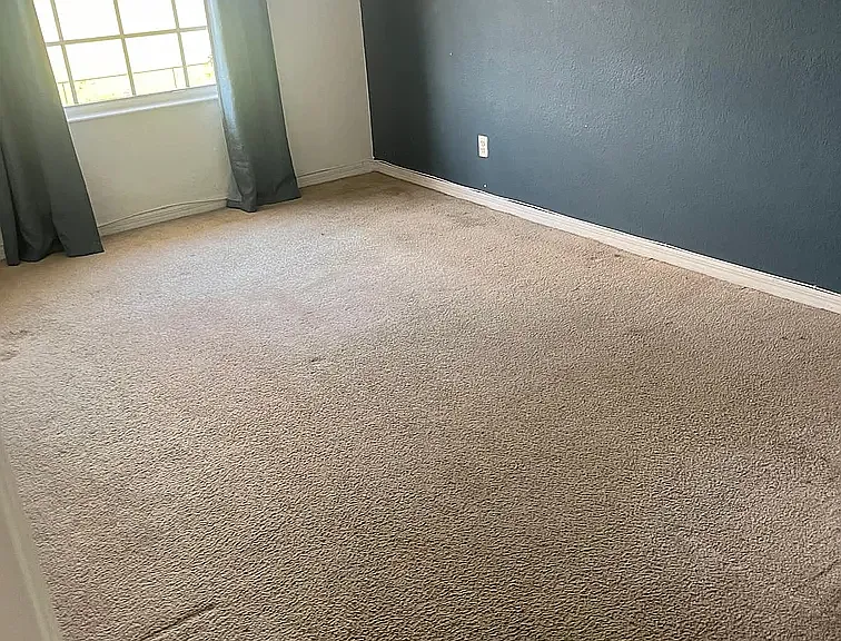 4403 Hector Ct #4 — Photo 3
