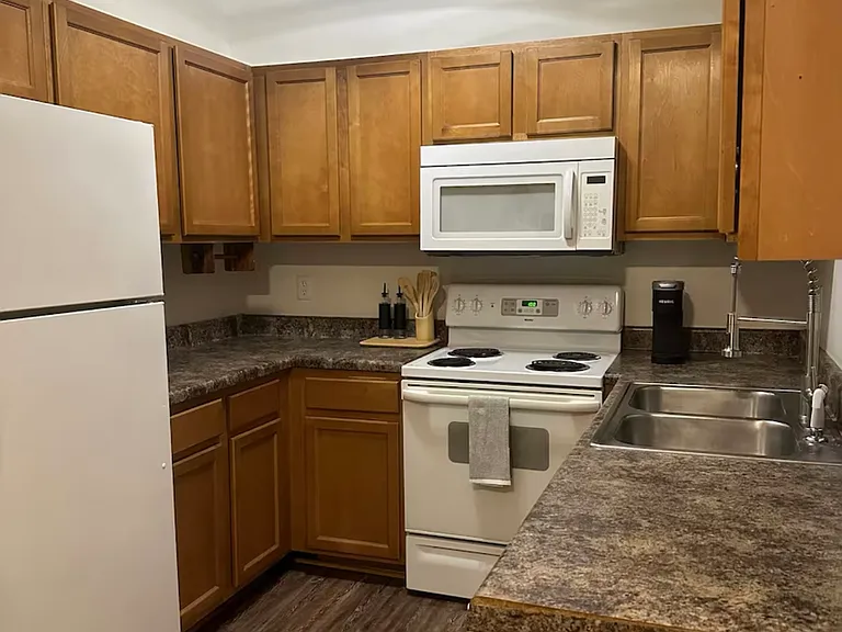 3115 Rocky Top Rd #5 — Photo 3