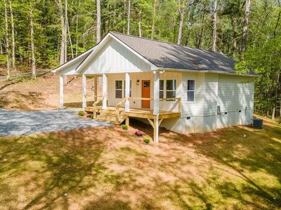 164 Acorn Ln, Warne, NC, 28909