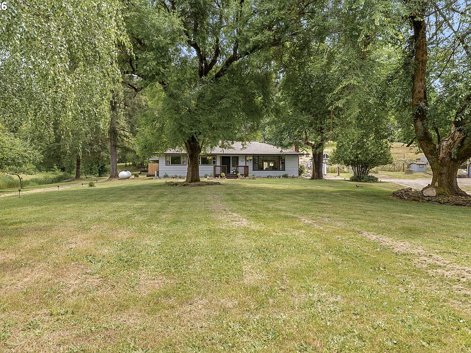 1st image of 9273 SW Gopher Valley Rd
