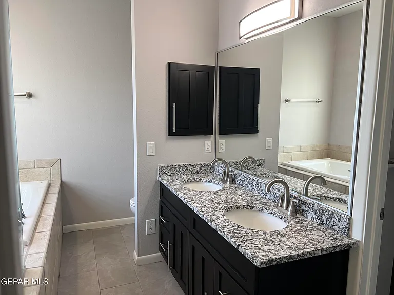 5656 Burning Tree Dr — Photo 47
