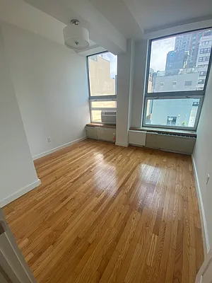 Rented by Voro NYC | media 23