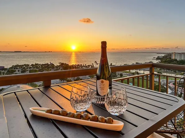 800 N Tamiami Trl Unit 1507, Sarasota, FL 34236