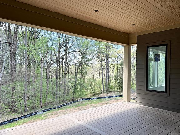 5th image of 1725 Legacy Ridge Ln