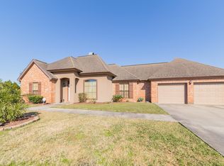101 Pardrew Ln, Scott, LA 70583