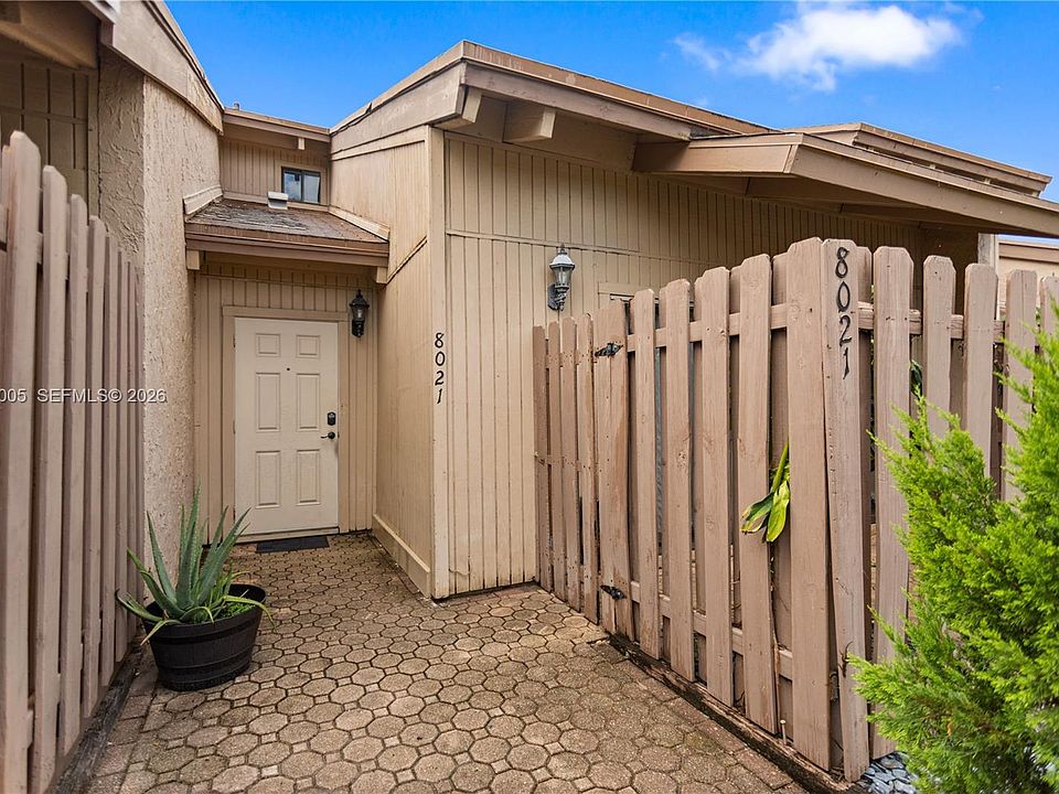 1st image of 8021 SW 21st Ct