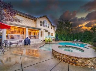 2002 Altara Ln, Matthews, NC 28104