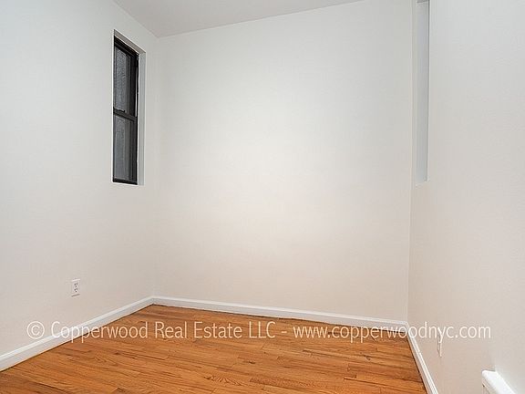 4th image of 1592 1st Ave #4A