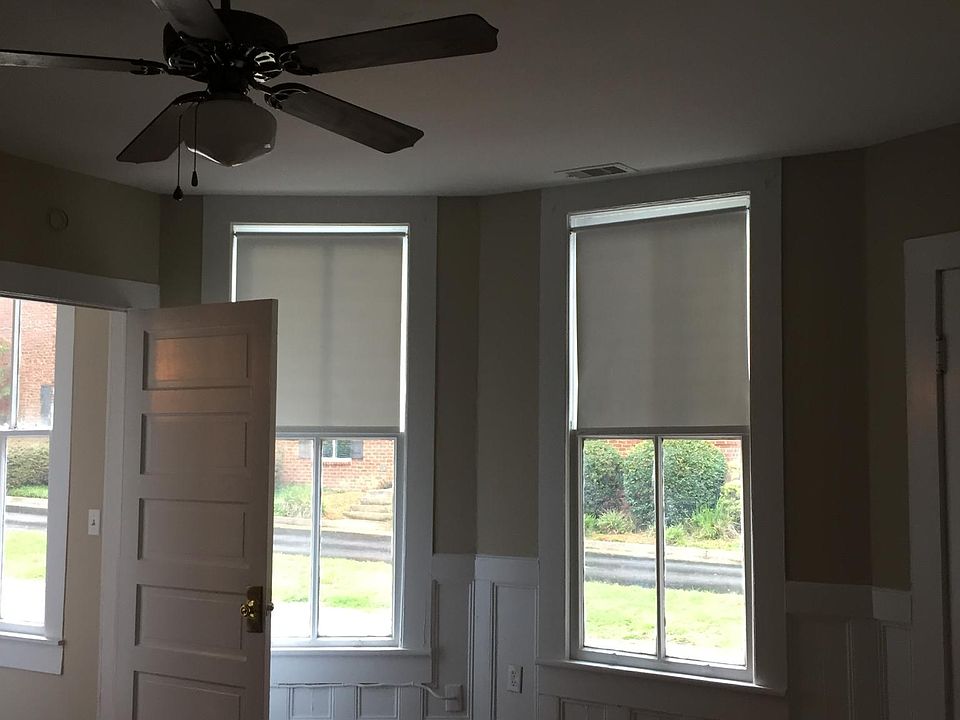 1st image of 215 S Main St APT 109