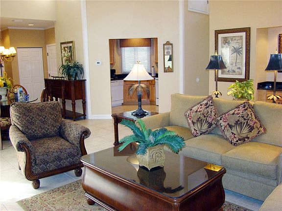 3rd image of 2337/2339 Boxwood Ln #2337/9