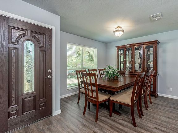 4th image of 1128 Sherwood Dr