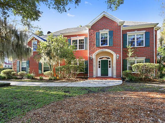 2nd image of 15 Grand Cypress Ct