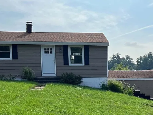 6818 Belmont Ave NE, Belmont, MI 49306