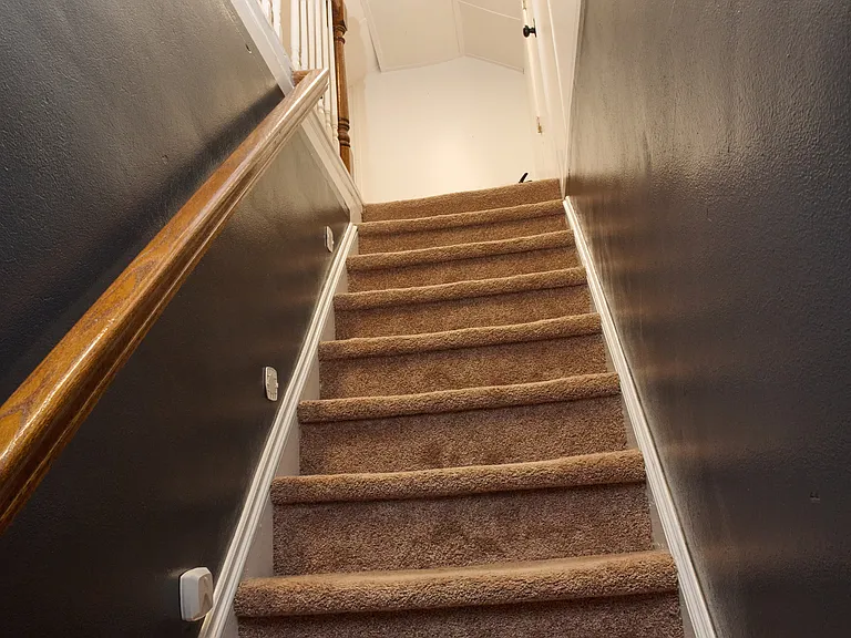 2801 Kenwood Ave — Photo 9