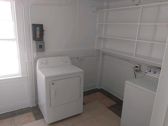 5th image of 405 Wilson Hill Rd APT 3