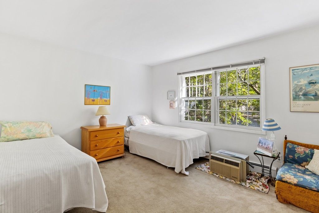  Large Second Bedroom