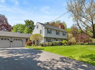 21 Chatham Way, Lynnfield, MA 01940