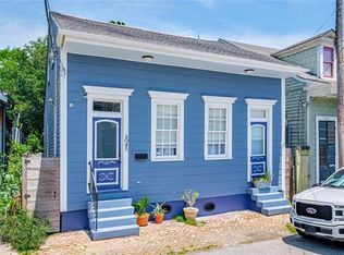 3043 Burgundy St, New Orleans, LA 70117