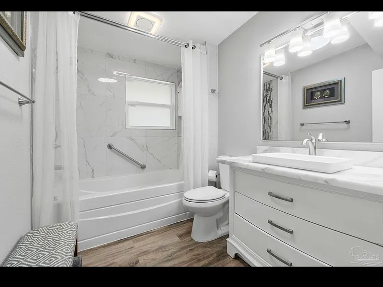 3555 Creighton Rd — Photo 4
