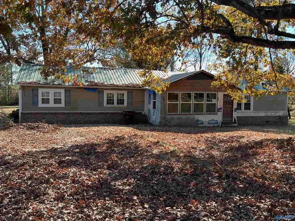 22360 Black Rd, Athens, AL 35613