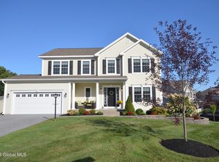 2 Summerton Pl, Cohoes, NY 12047