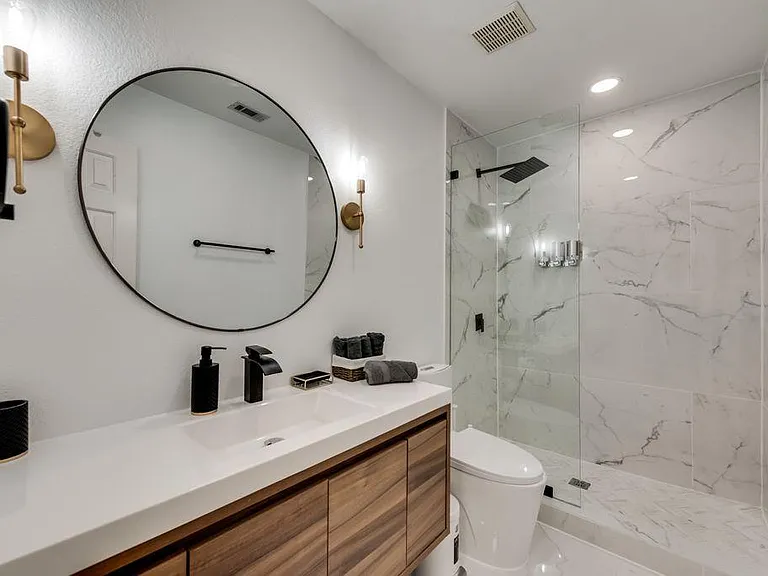 3933 Wisteria Ln — Photo 9