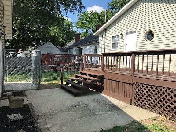 2nd image of 427 Miller Ave
