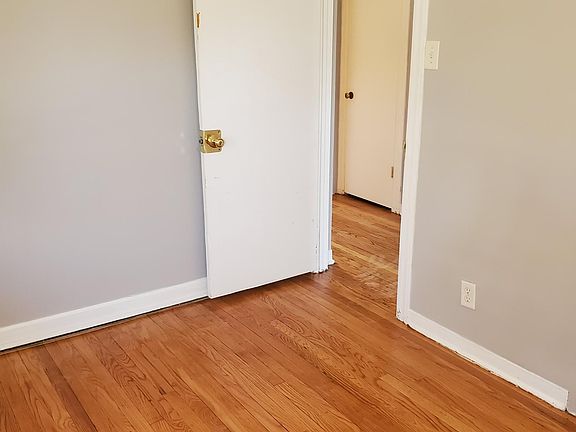 4th image of 67 Broadway Ave #2