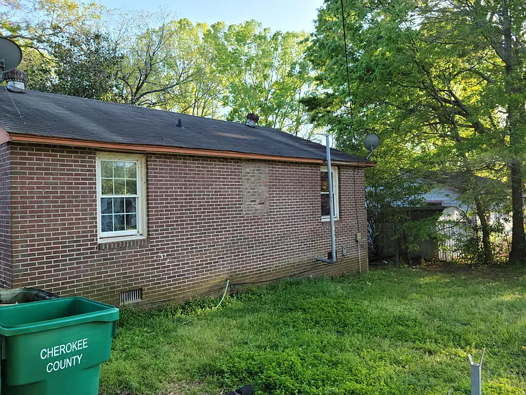 605 Davis St — Photo 5