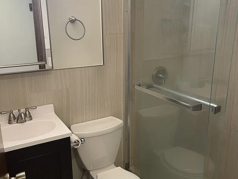 Rosetree Apartments — Photo 12