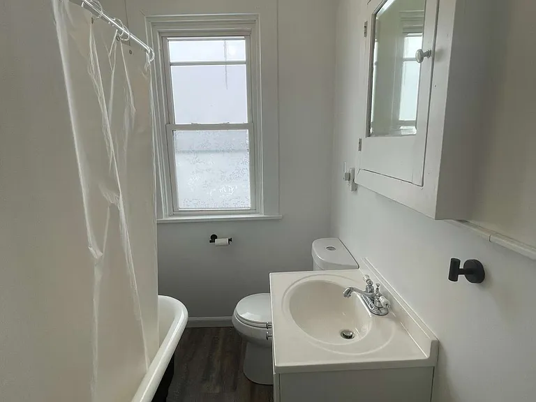 136 S Spring Ave #136 — Photo 29