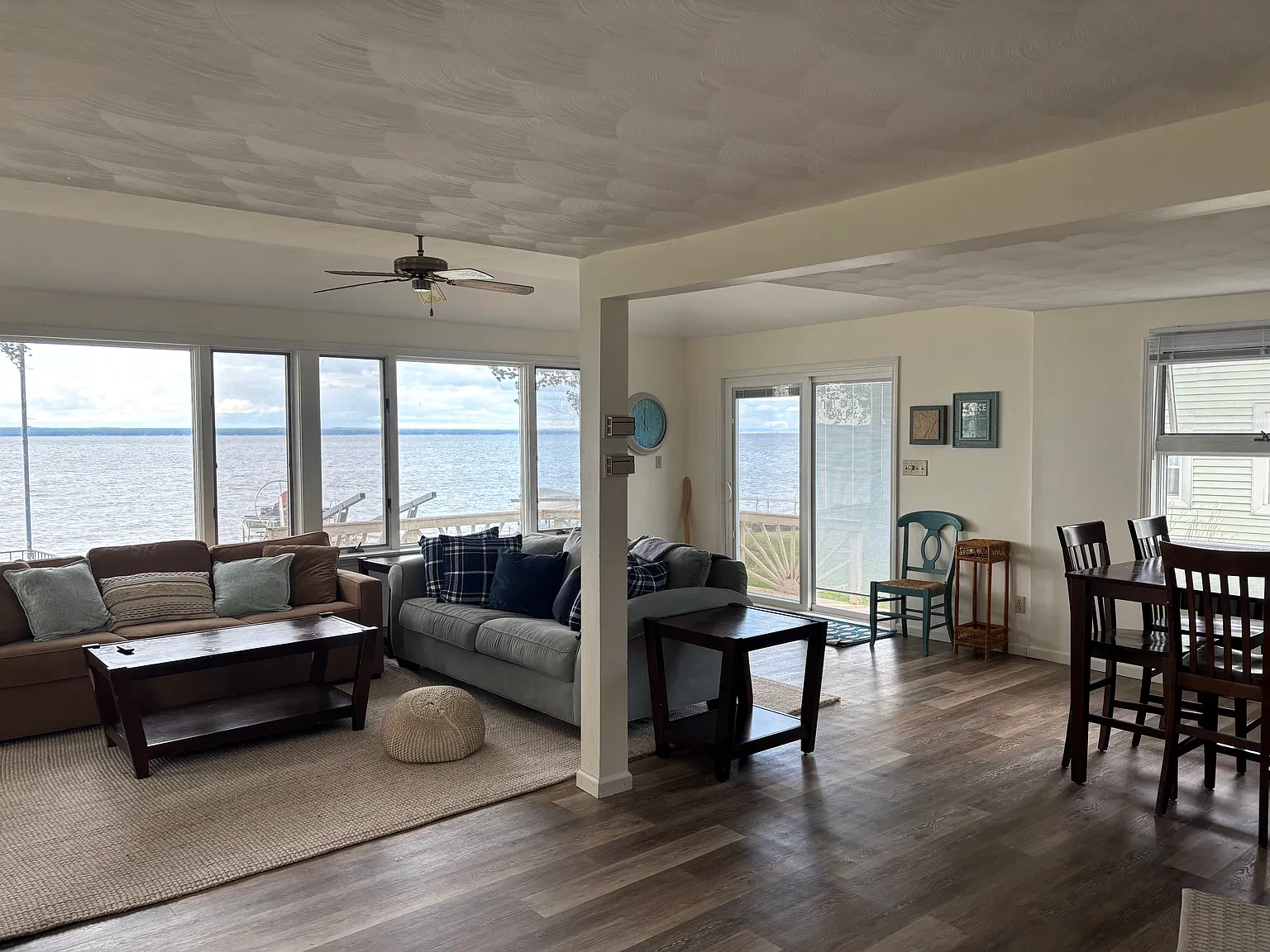 4 bed, 1992 sqft, $2,500 — Photo 4