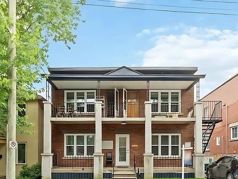 9 Acacia Ave #2 — Photo 1