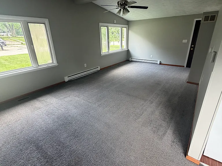 1335 Alicia Dr — Photo 10